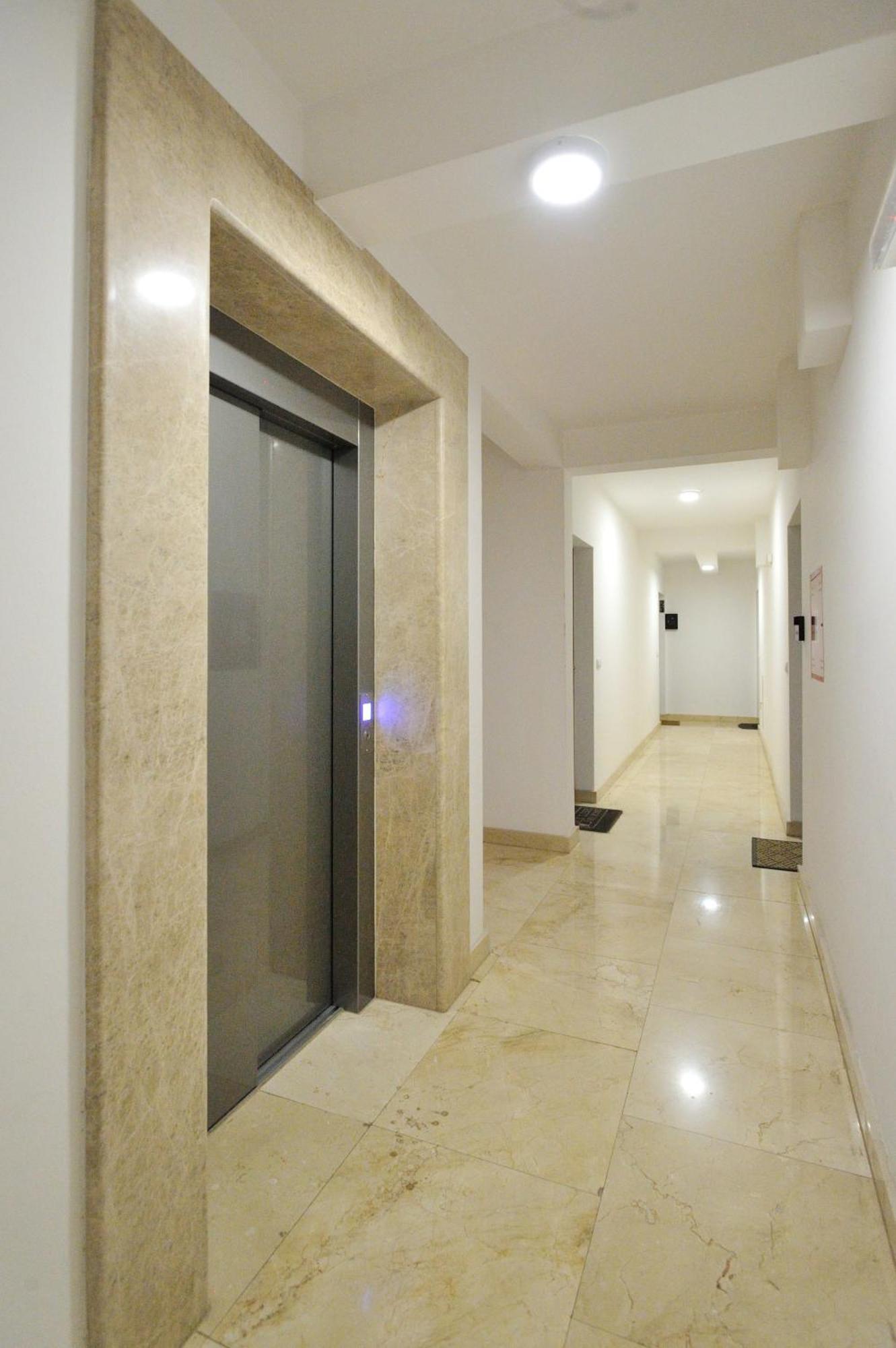 Captain'S Luxury Apartments Мостар Екстериор снимка